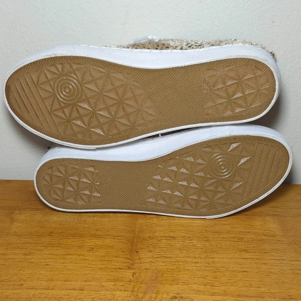 Jellypop Kory Leopard Pony Skin Sneakers Tan + Black + White Women's Size 7.5